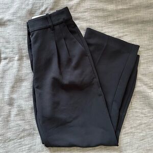 Aritzia Effortless Pants
